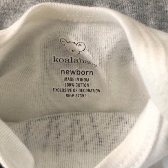 Boys long sleeved onsies with pant - Picture 2 of 5